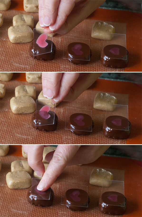 Chocolate Transfer Sheets - how to make BARK - Roberts Edible Craft